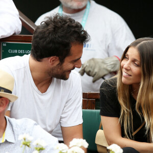 Amir Haddad et sa femme Lital en tribune lors des internationaux de tennis de Roland-Garros le 28 mai 2018. © Dominique Jacovides / Cyril Moreau / Bestimage