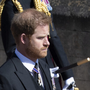 Le prince Harry, duc de Sussex, Peter Phillips, le prince William, duc de Cambridge - Arrivées aux funérailles du prince Philip, duc d'Edimbourg à la chapelle Saint-Georges du château de Windsor, le 17 avril 2021. 