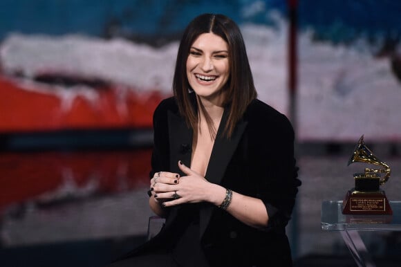 Laura Pausini sur le plateau de l'émission Che Tempo Che Fa à Milan, Italie, le 16 décembre 2018. 