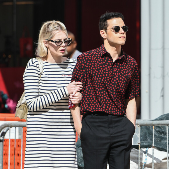 L'acteur Rami Malek et sa compagne Lucy Boynton se baladent dans la rue à Venise en marge de la 76ème Mostra. Le 4 septembre 2019.