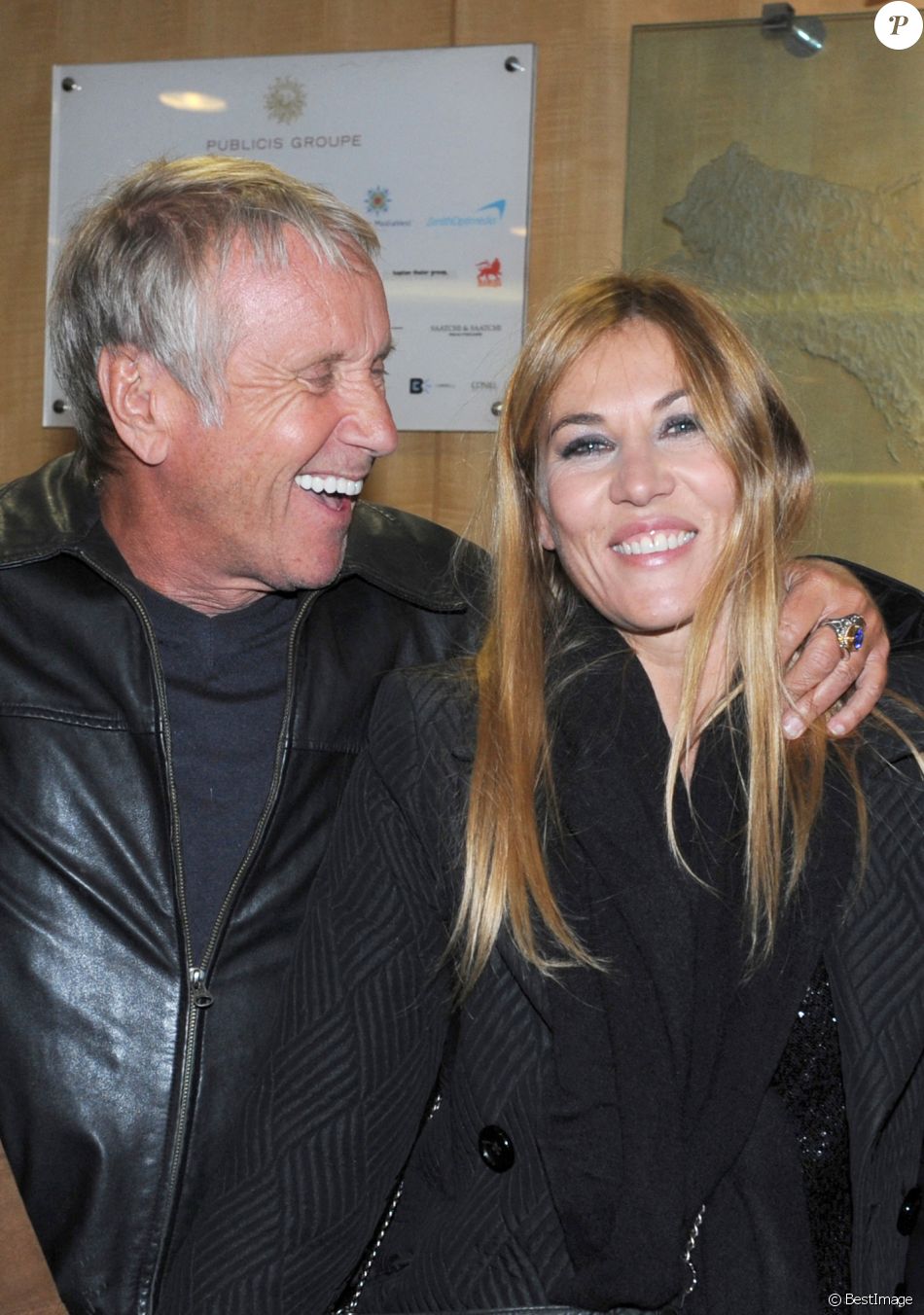 Exclusif - Mathilde Seigner et Yves Renier - Projection privée du film "Médecin chef à la santé". Le 1er octobre 2012