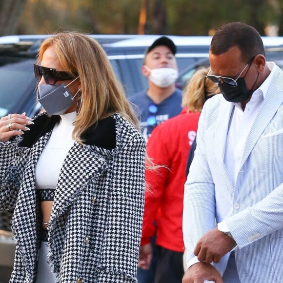 Exclusif - Jennifer Lopez et Alex Rodriguez arrivent pour le Super Bowl 2021 au Raymond James Stadium de Tampa, le 7 février 2021. 