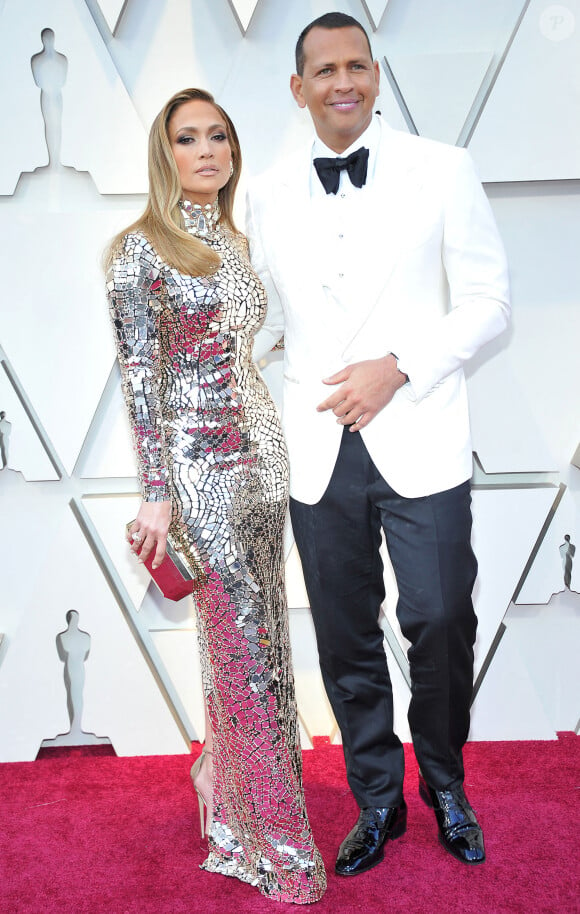 Jennifer Lopez et son compagnon Alex Rodriguez lors de la 91ème cérémonie des Oscars 2019 au théâtre Dolby à Hollywood, le 24 février 2019. 
