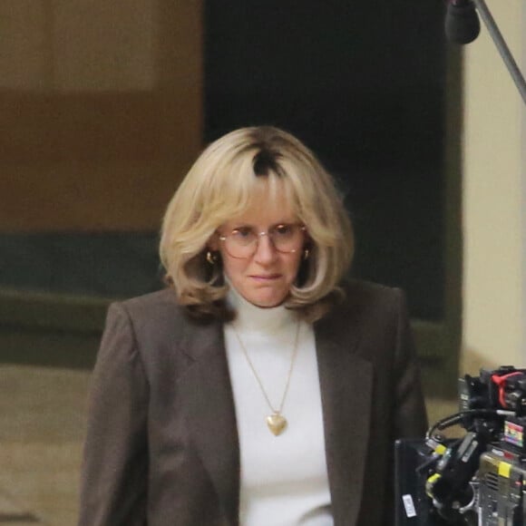 Exclusif - Sarah Paulson sur le tournage de la série "American Crime Story : Impeachment" à Los Angeles, le 26 avril 2021.