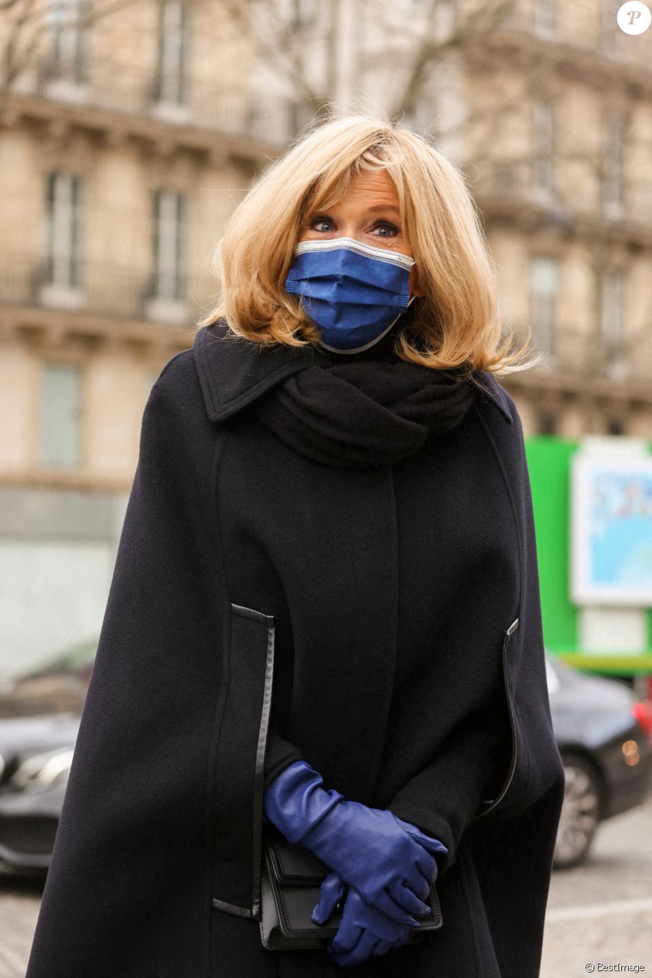 Brigitte Macron - Arrivées à la messe anniversaire à la mémoire de Pierre Cardin en l'église de La Madeleine à Paris. Le 29 janvier 2021