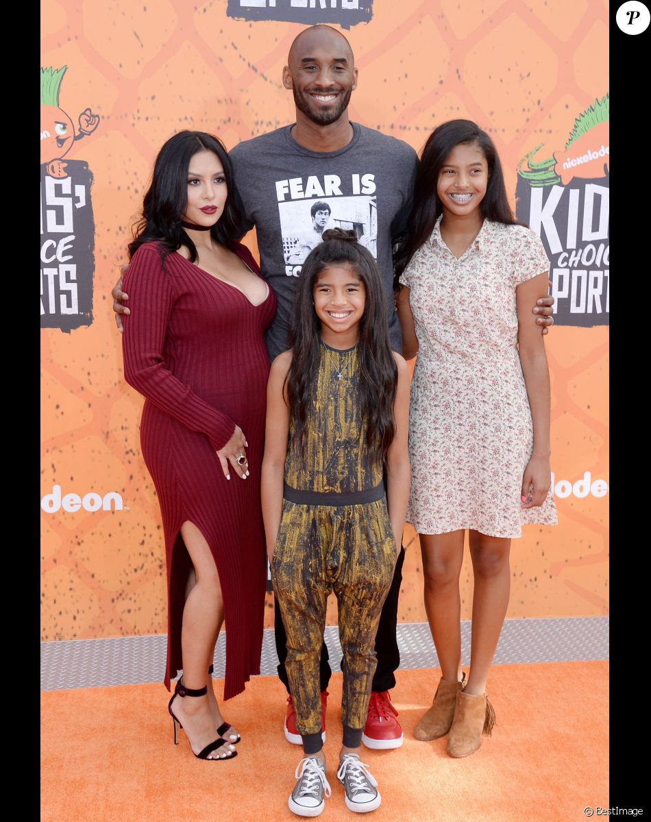 Kobe Bryant avec sa femme Vanessa et leurs filles Natalia et Gianna le 14 juillet 2016.
