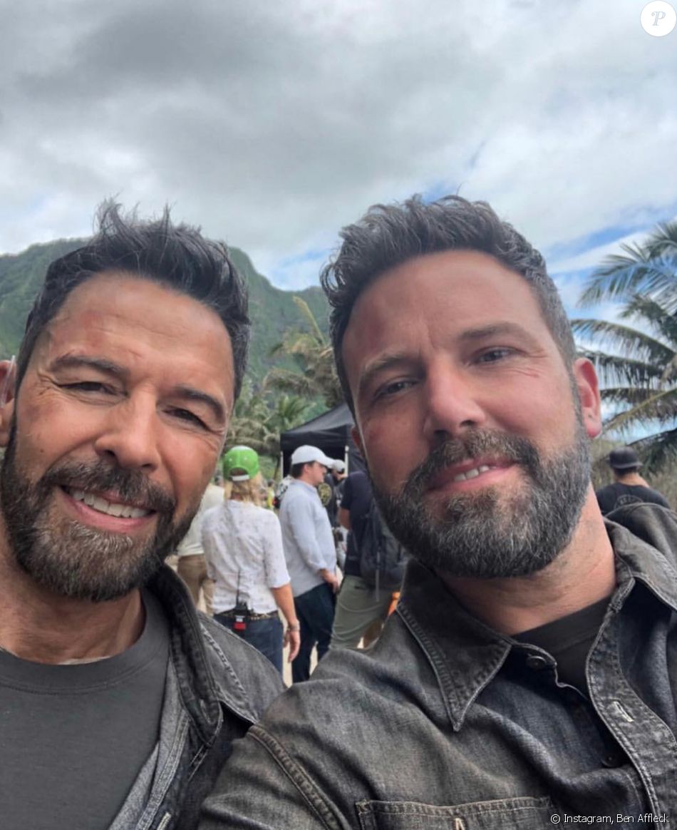 Ben Affleck (ici photographié par son double, Rich Cetrone) a rencontré une influenceuses sur une application de rencontre, et a tenté de la convaincre qu'il était bien lui.