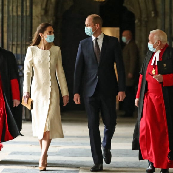 Le prince William, duc de Cambridge, et Catherine (Kate) Middleton, duchesse de Cambridge, lors d'une visite au centre de vaccination de l'abbaye de Westminster à Londres, Royaume Uni, le 23 mars 2021.