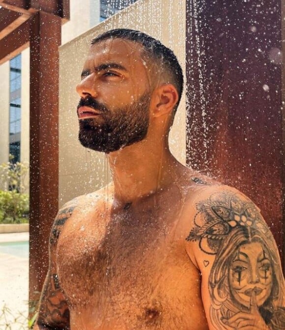 Vincent Queijo dévoile une photo sexy sur Instagram, le 1er avril 2021