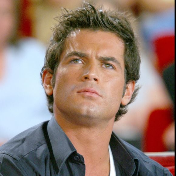 Archives - Filip Nikolic sur le plateau de "Vivement Dimanche" © Guillaume Gaffiot/Bestimage