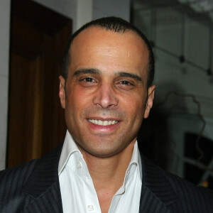 Archives - Adel Kachermi (ancien du groupe 2Be3) lors du dîner de gala "40 Noms pour 1 Non" à Paris, le 28 janvier 2010. 