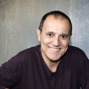 Exclusif - Thierry Beccaro à Paris le 3 novembre 2020. © Cédric Perrin / Bestimage