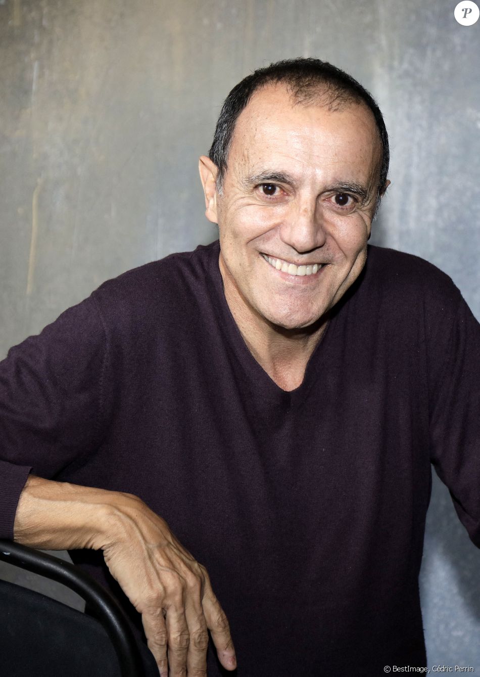 Exclusif - Thierry Beccaro à Paris le 3 novembre 2020. © Cédric Perrin / Bestimage