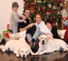 Céline Dion avec ses 3 fils, René-Charles er les jumeaux Nelson et Eddy, et ses chiens Charlie et Bear pour le réveillon de Noël le 24 décembre 2018.