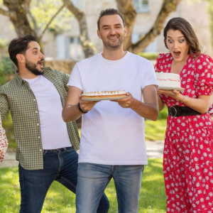 Pépée Le Mat jurée dans "Mon gâteau est le meilleur de France" avec Cyril Lignac, Merouan Bounekraf, Louise Petitrenaud et Luana Belmondo- Instagram