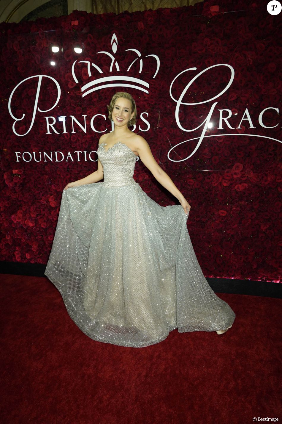 Jazmin Grace-Grimaldi au photocall de la soirée Princess Grace Awards 2019 à l'hôtel Plaza de New York le 25 novembre 219.