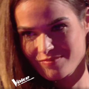 Vianney et son épouse Catherine Robert se produisent sur la scène de "The Voice, la suite", diffusé le samedi 8 mai 2021 sur TF1.