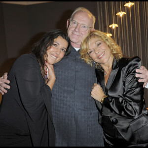 Nathalie Cardone, William Sheller et Nicoletta au théâtre de l'Ahambra à Paris.