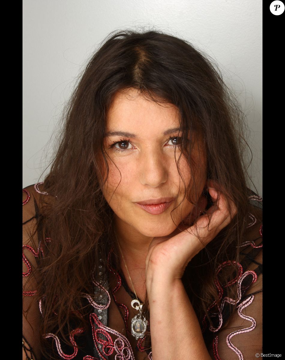 Nathalie Cardone 2009 - Archive Portrait