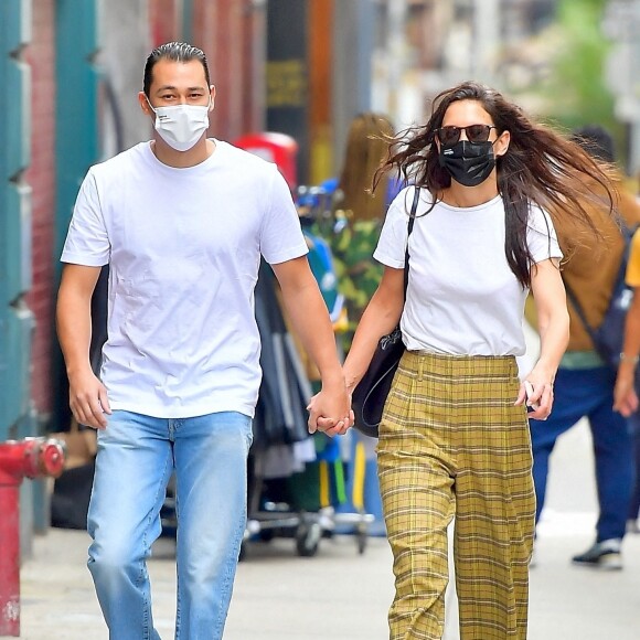 Katie Holmes et Emilio Vitolo Jr à New York, le 1er octobre 2020.