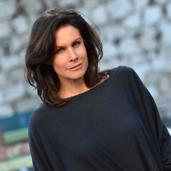 Astrid Veillon participe à la campagne "Lecture pour tous" au collège Ségurane à Nice. © Bruno Bebert / Bestimage