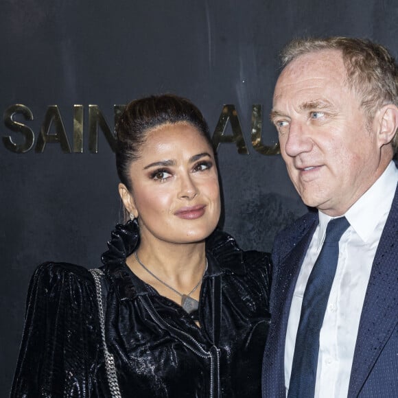 Salma Hayek et son mari François-Henri Pinault - Photocall du défilé de mode PAP printemps-été 2020 "Saint Laurent" à Paris. Le 24 septembre 2019 © Olivier Borde / Bestimage 