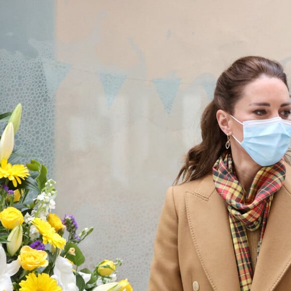 Le prince William, duc de Cambridge, et Catherine (Kate) Middleton, duchesse de Cambridge, assistent à l'ouverture officielle du nouvel hôpital Balfour des Orcades. Kirkwall, le 25 mai 2021.