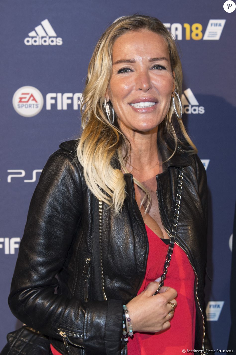 Ophélie Winter - Lancement du jeu vidéo de football FIFA 18 (FIFA 2018) à l'établissement public de coopération culturelle parisien "CentQuatre" à Paris, France, le 25 septembre 2017. © Pierre Perusseau/Bestimage
