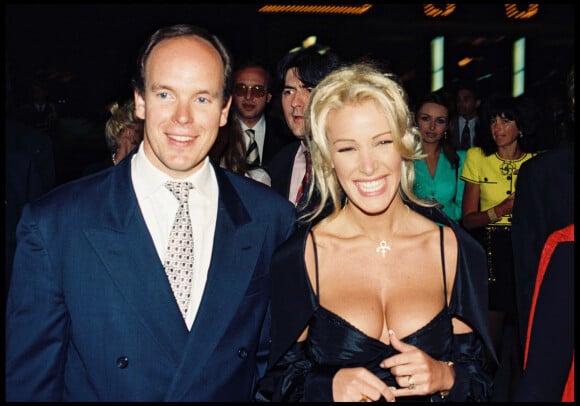 Ophélie Winter et le prince Albert de Monaco aux World Music Awards en 1996 à Monaco.