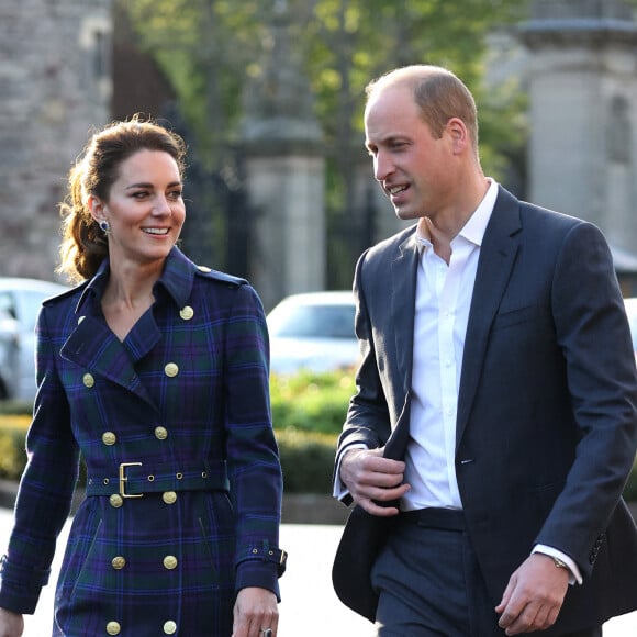 Le prince William, duc de Cambridge et Kate Catherine Middleton, duchesse de Cambridge, ont assisté à une projection du film "Cruella" dans un drive-in à Edimbourg, à l'occasion de leur tournée en Ecosse. Le 26 mai 2021