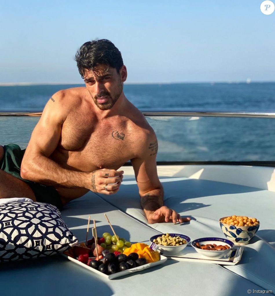 Michele Morrone sur Instagram (2020).
