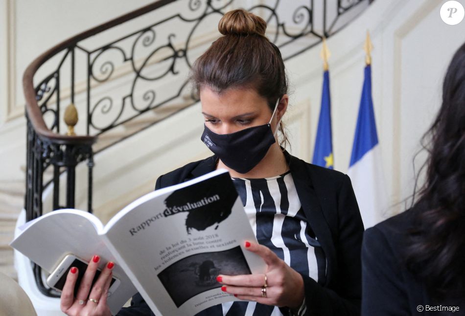 Marlène Schiappa Ministre au Ministère de la Justice à Paris. Le 4 décembre 2020.