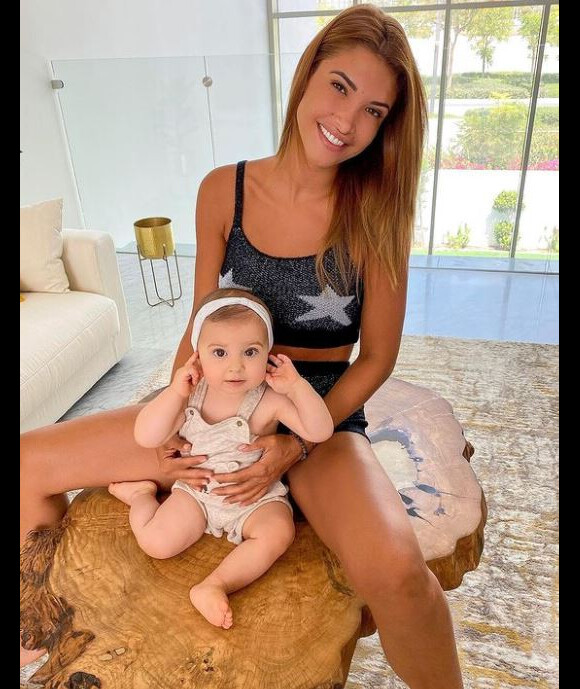 Mélanie Dedigama avec sa fille Naya, le 30 avril 2021