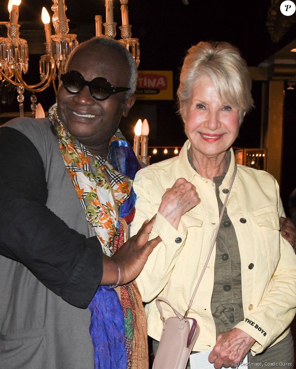 Magloire Delcros-Varaud et Danièle Gilbert - People à la première du spectacle "Soy de Cuba, Viva la Vida !" au Casino de Paris. Le 3 juin 2021 © Coadic Guirec / Bestimage