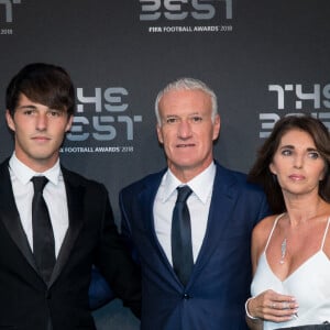 Didier Deschamps, sa femme Claude et leur fils Dylan - Les célébrités arrivent à la cérémonie des Trophées Fifa 2018 au Royal Festival Hall à Londres, Royaume Uni, le 25 septembre 2018. © Cyril Moreau/Bestimage 