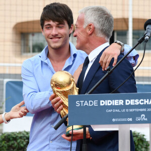 Claude, Dylan et Didier Deschamps durant l'inauguration du Stade de football Didier Deschamps à Cap d'Ail le 12 septembre 2018. © Bruno Bebert / Bestimage 