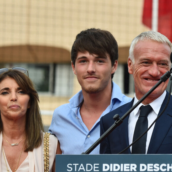 Claude, Dylan et Didier Deschamps durant l'inauguration du Stade de football Didier Deschamps à Cap d'Ail le 12 septembre 2018. © Bruno Bebert / Bestimage 