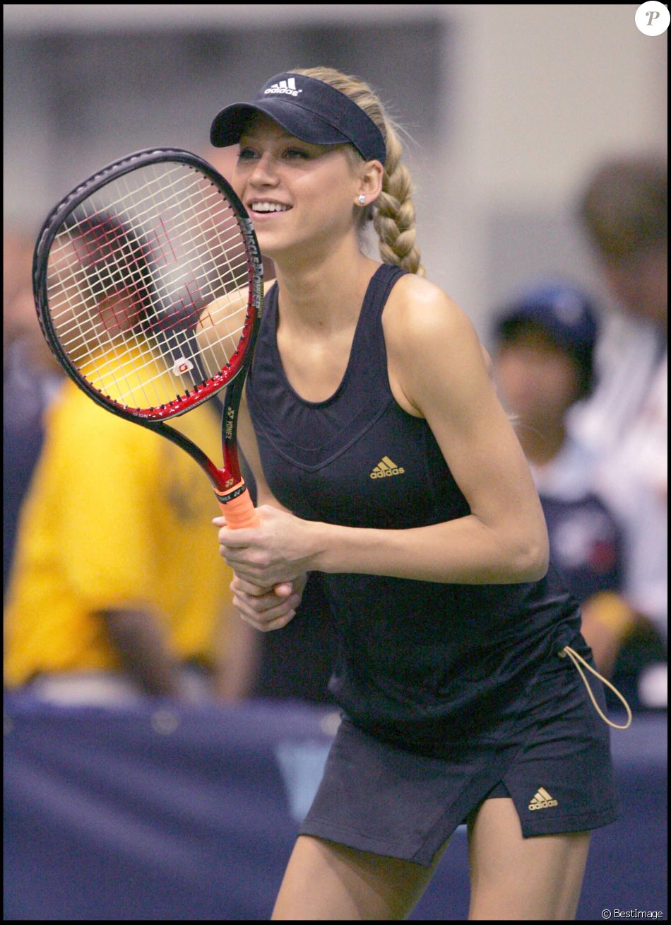 Anna Kournikova lors du Advanta WTT Smash Hits Charity Tennis Game à Los Angeles, en 2006