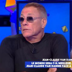 Jean-Claude Van Damme dans l'émission "Touche pas à mon poste", sur C8.