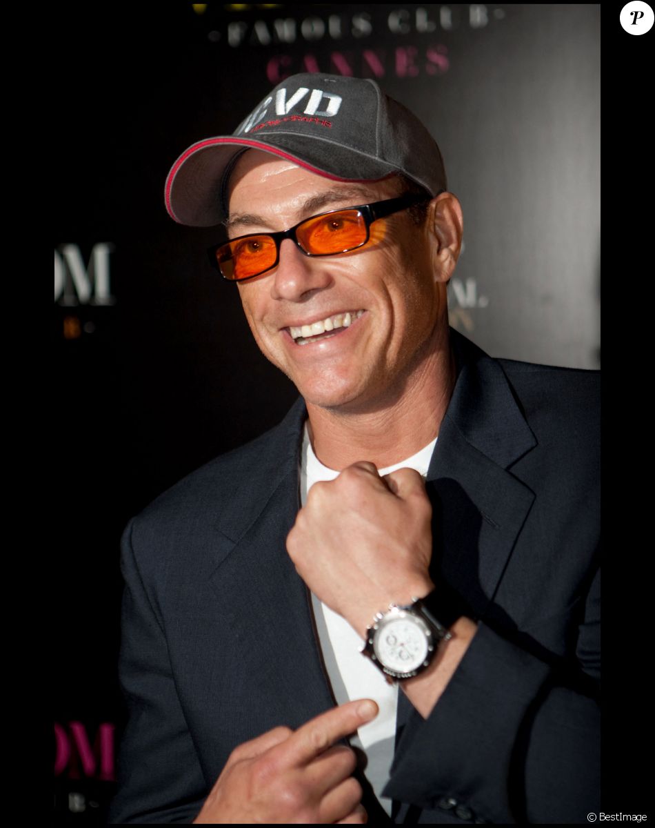 Archives - Jean-Claude Van Damme au Festival de Cannes en 2010.