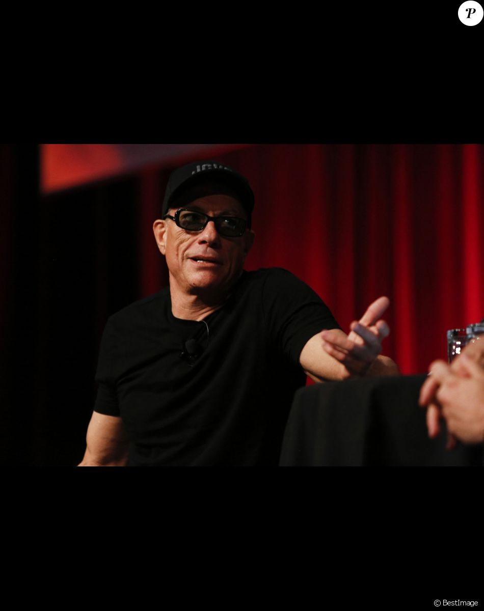 Jean-Claude Van Damme sur scène à Sydney pour l'événement "An evening with Jean-Claude Van Damme", le 6 mars 2020.