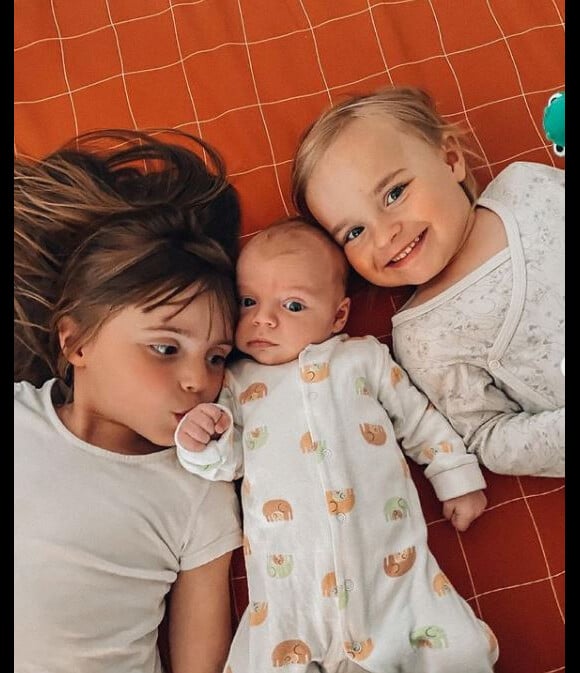 Louise, Camille et Margot, les enfants d'Alexia Mori