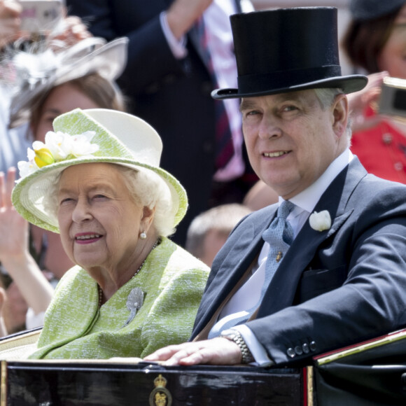 La reine Elizabeth II et le prince Andrew, duc d'York au Royal Ascot. Le 22 juin 2019