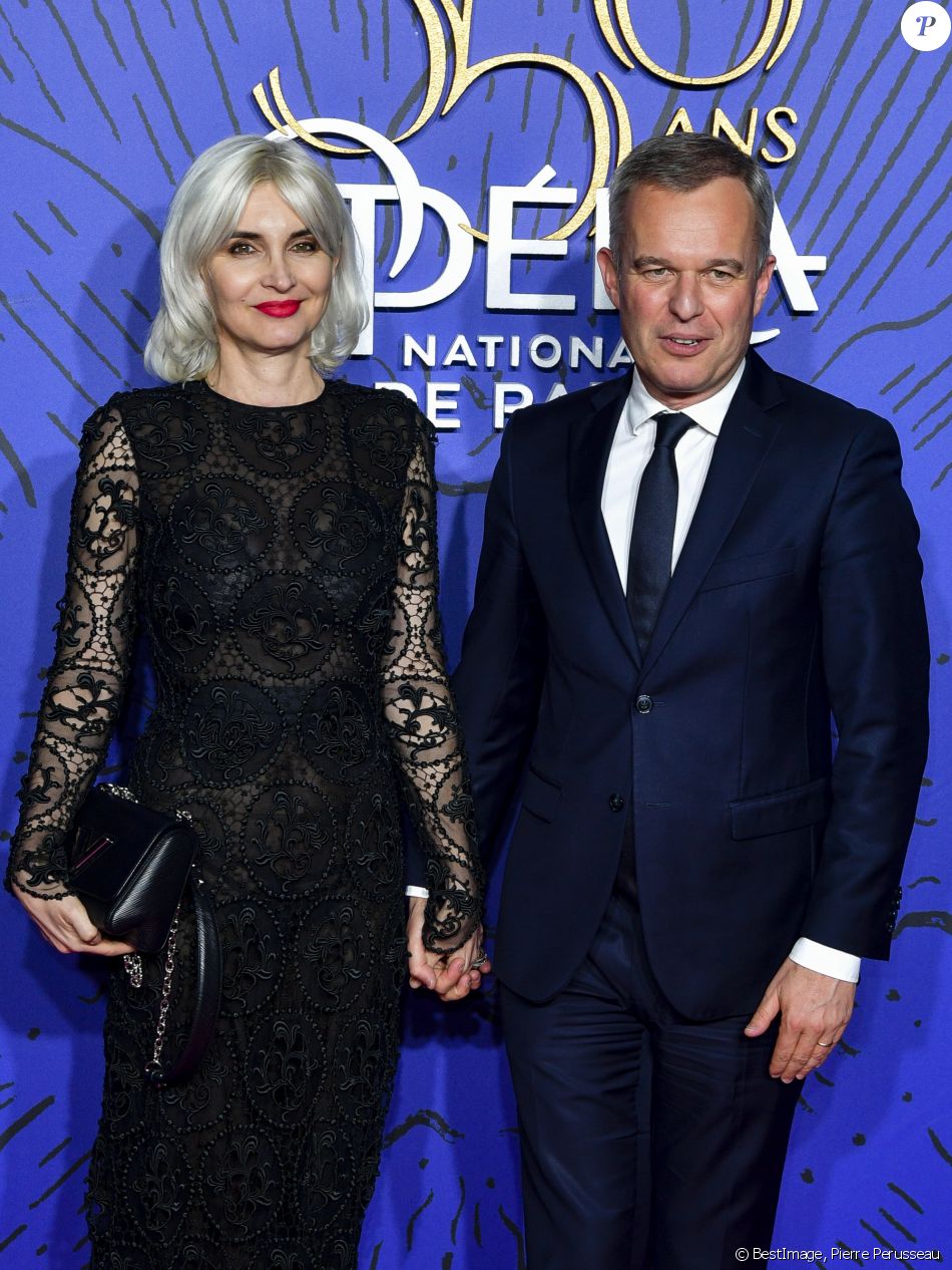 François de Rugy, ministre de l'Écologie, du développement durable et de l'Énergie et sa femme Séverine Servat lors du photocall du gala du 350ème anniversaire de l'Opéra Garnier à Paris, France, le 8 mai 2019. © Pierre Perusseau/Bestimage
