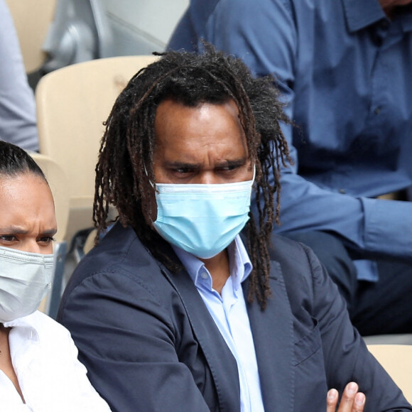 Christian Karembeu dans les tribunes des internationaux de France Roland Garros à Paris le 12 juin 2021. © Dominique Jacovides / Bestimage 
