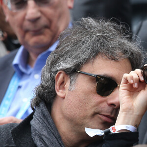 Laura Smet et son compagnon Raphaël dans les tribunes de la finale homme des internationaux de France de Roland Garros à Paris le 5 juin 2016. © Moreau-Jacovides / Bestimage