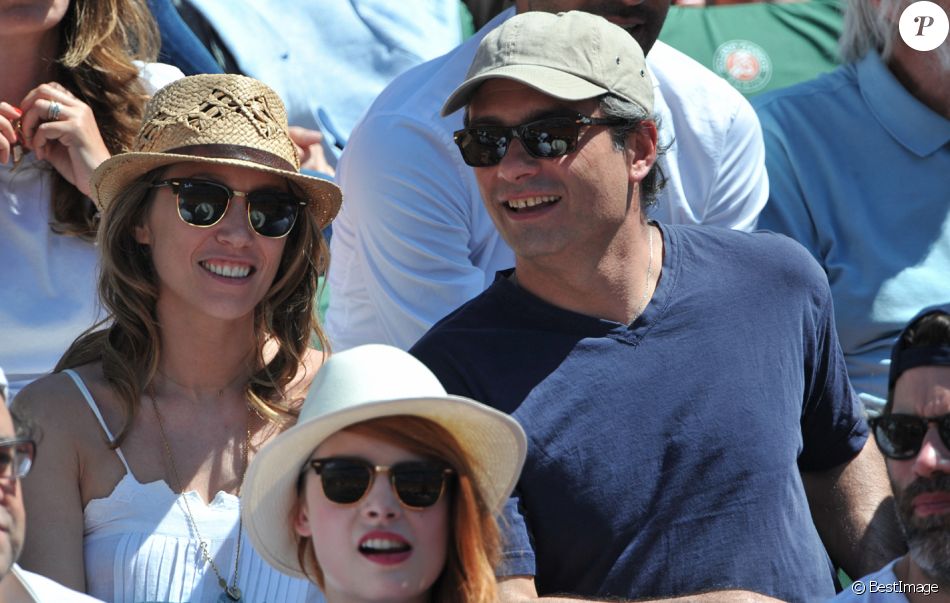 Laura Smet et son compagnon Raphaël - People aux Internationaux de France de tennis de Roland Garros à Paris, le 6 juin 2014.