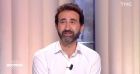 mathieu Madénian sur le plateau de Quotidien.