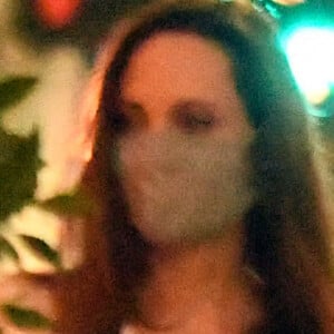 Exclusif - Angelina Jolie et Ellen Pompeo dînnent avec leurs filles Stella et Vivienne au restaurant italien e. Baldi à Beverly Hills, Los Angeles, Californie, etats-Unis, le 3 mars 2021. 