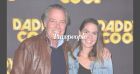 Michel Leeb bientôt grand-père : sa fille Elsa, enceinte, affiche son joli ventre rond sur tapis rouge
